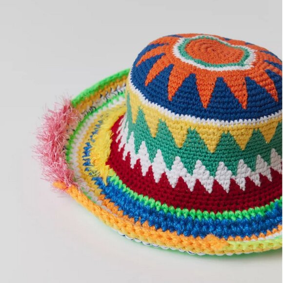 NWOT Urban Outfitters Calypso Crochet Bucket Hat main image 6